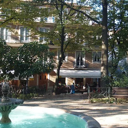 Oceanstwo Place